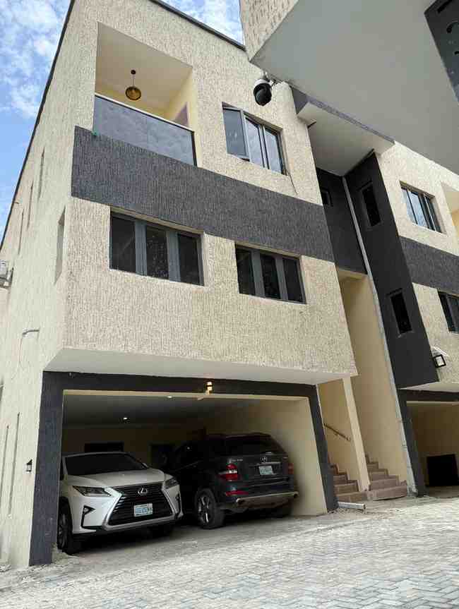 modern-duplex-abijo-heights.jpg. Abijo Height: Luxury 5-Bedroom Terrace Duplex for Sale in Abijo GRA
