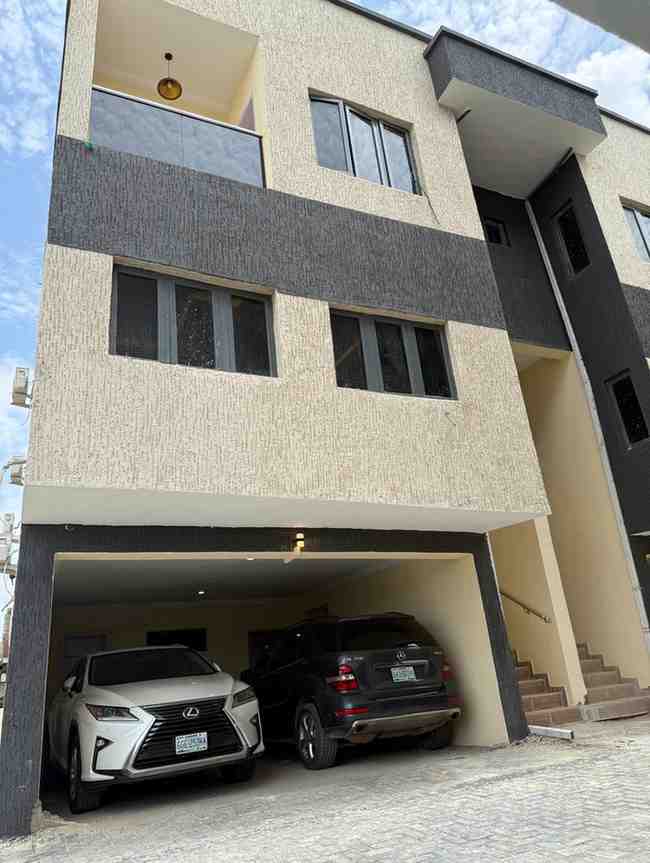 modern-duplex-abijo-heights.jpg. Abijo Height: Luxury 5-Bedroom Terrace Duplex for Sale in Abijo GRA